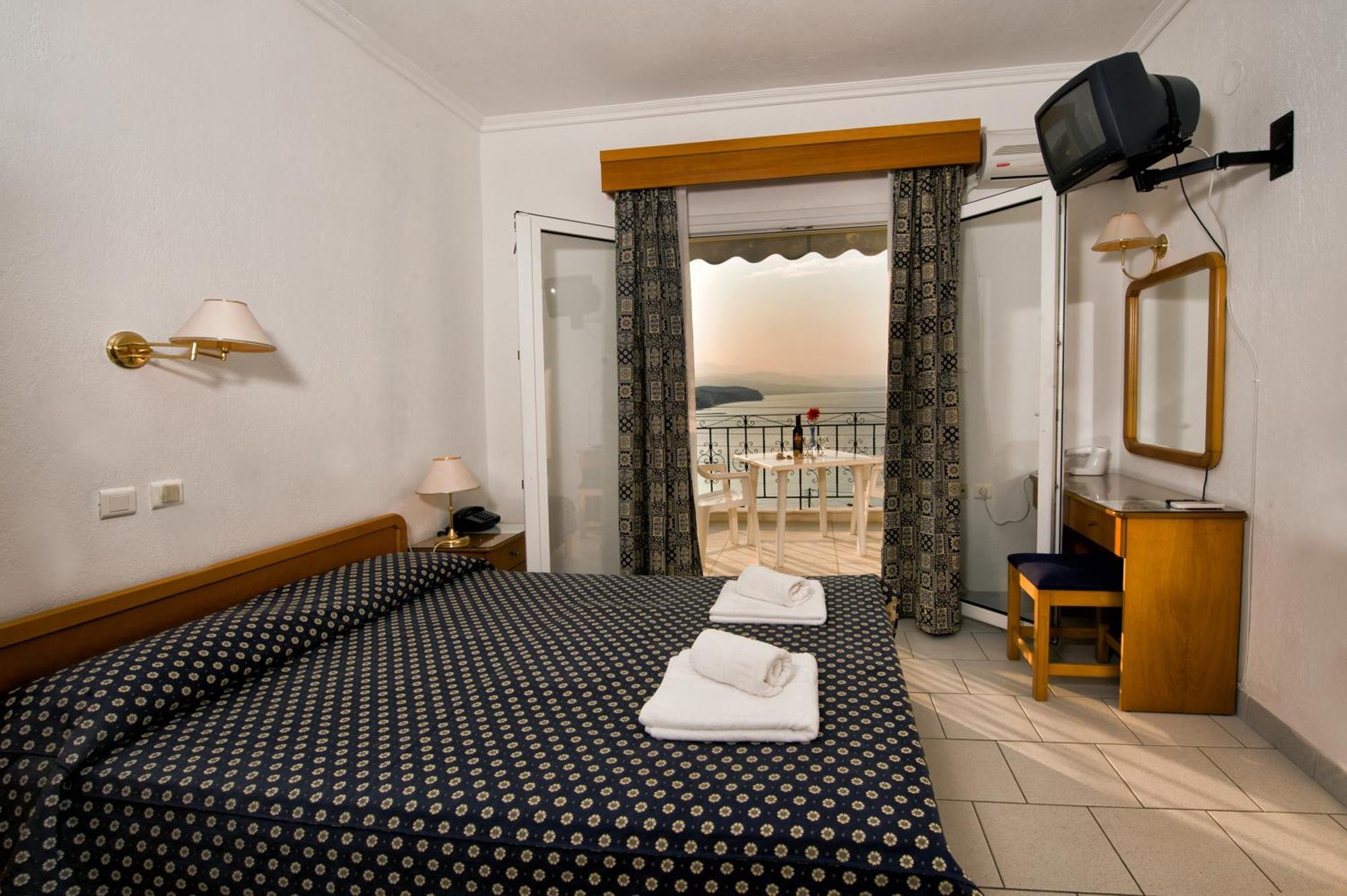 Lazaridis Luxury Studios & Apartments Nea Roda Buitenkant foto